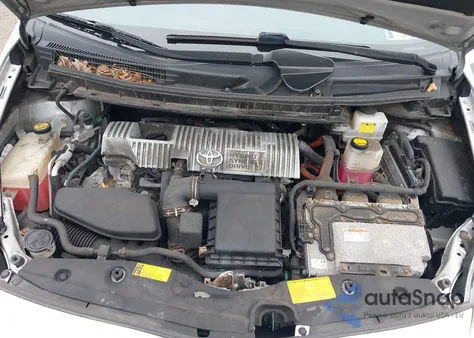 2011 Toyota Prius Two z USA, uszkodzony, nr VIN JTDKN3DU4B0299312